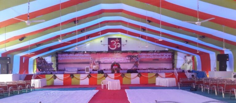 German Hanger & Aluminium Hanger On Rent